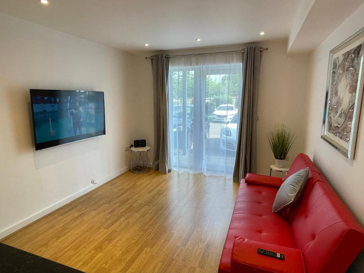 Moda Wigan - Stylish 2 Bed Apartment Central 위건 외부 사진